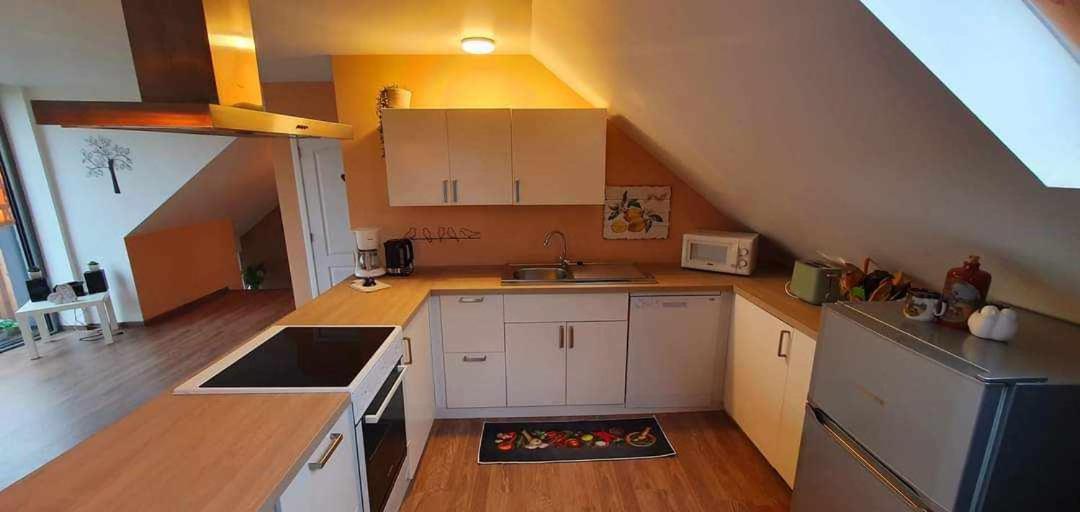 La Maison Du Sabotier Custinne Екстер'єр фото